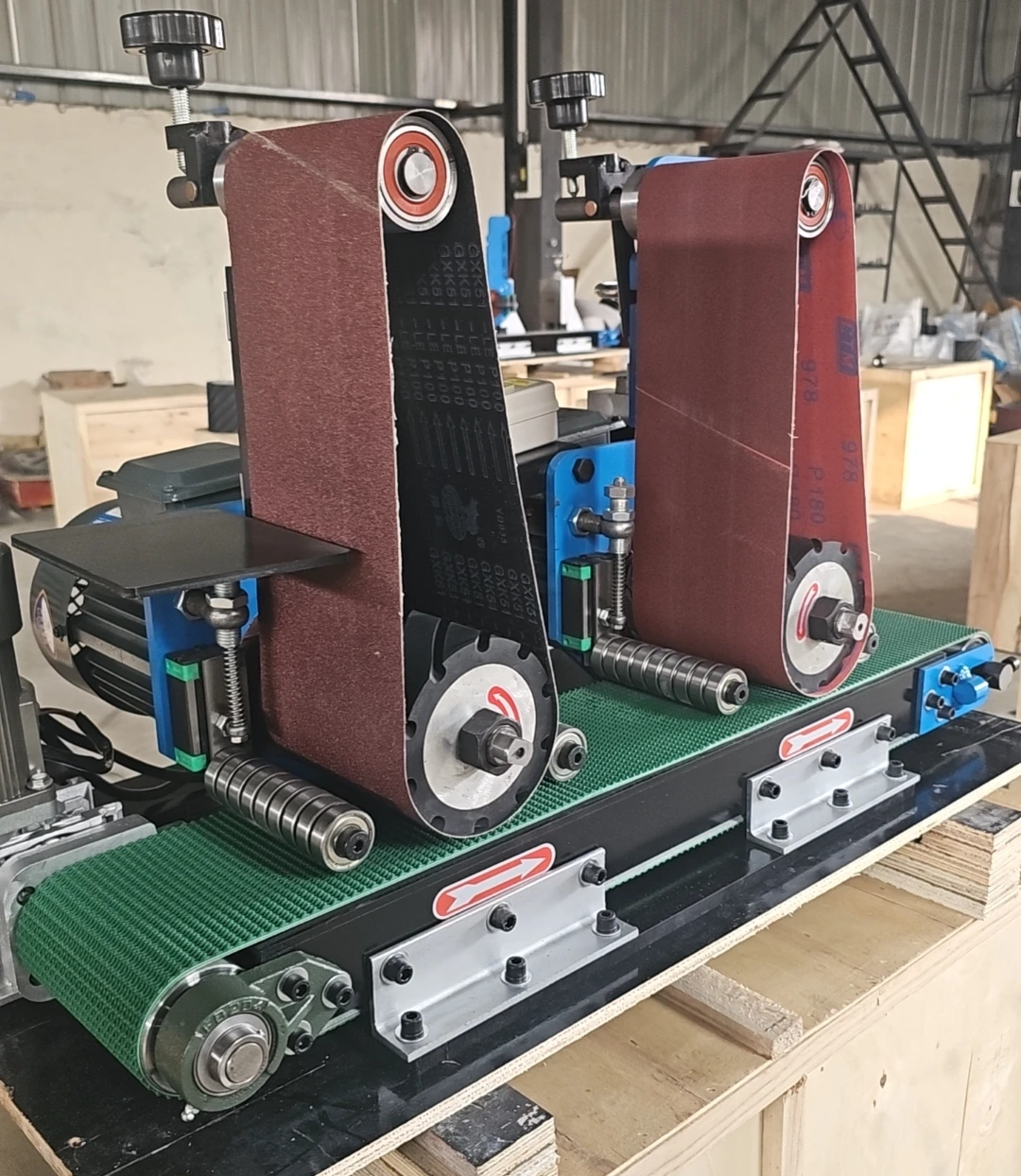 Manual Double Head Combination of Workbench and Swing Arm Manual Deburring Machine