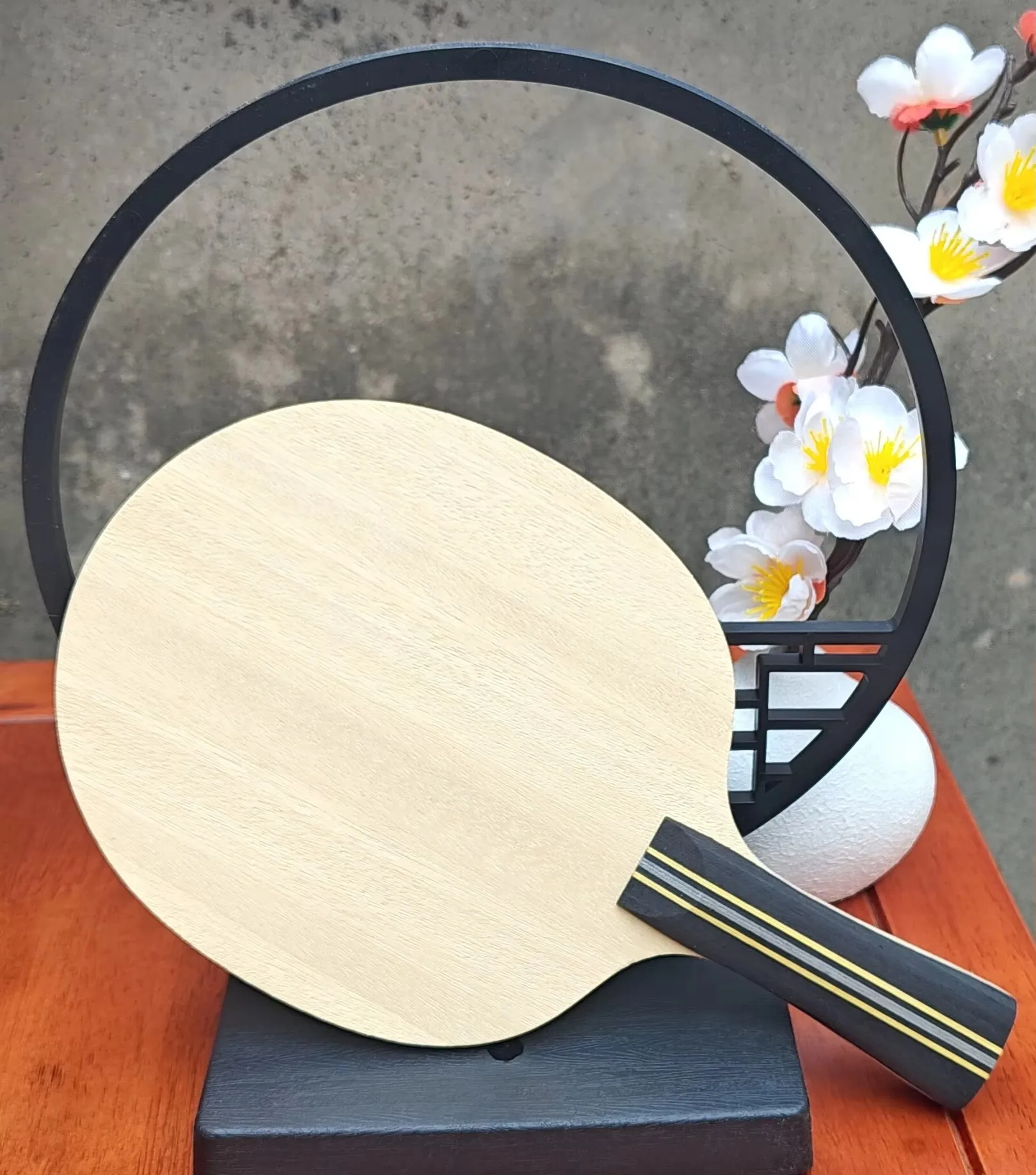 

Light Weight Table Tennis Blade 7-Layer Carbon Table Tennis Bottom Plate Super Pat For Practitioners And Competition