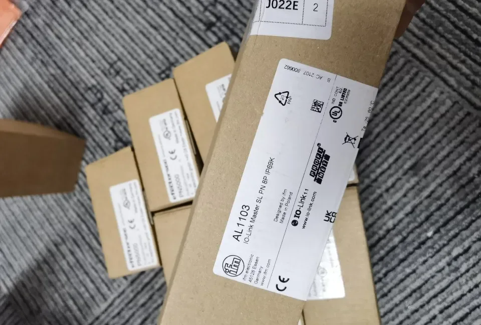 2026.4 The Original IFM AL1103 Controller Is Delivered In Stock By Parcel Post.