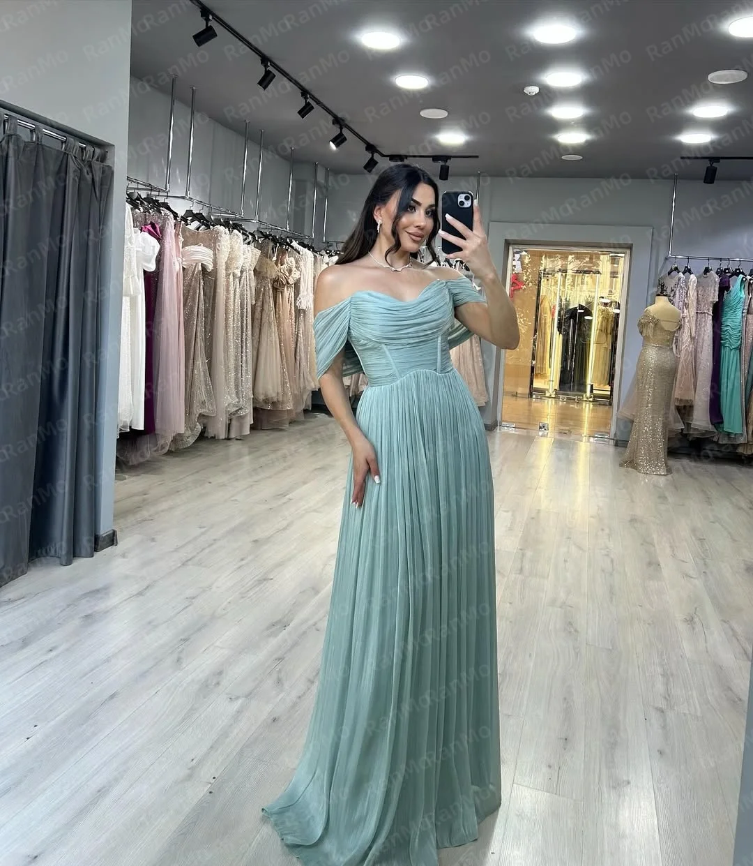فستان Ranmo أنيق على شكل حرف a للحفلات الراقصة بطول الأرض وطيات على شكل قلب عاري الكتفين بدون أكمام فساتين سهرة أنيقة 2026
