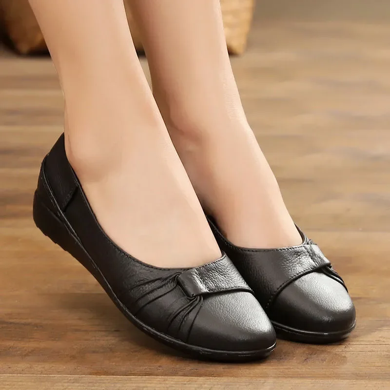 Zapatos De Mujer Women Cool Light Weight Black Anti Skid Comfort Slip on Flat Shoes Lady Fashion Spring Summer Work Loafers A256