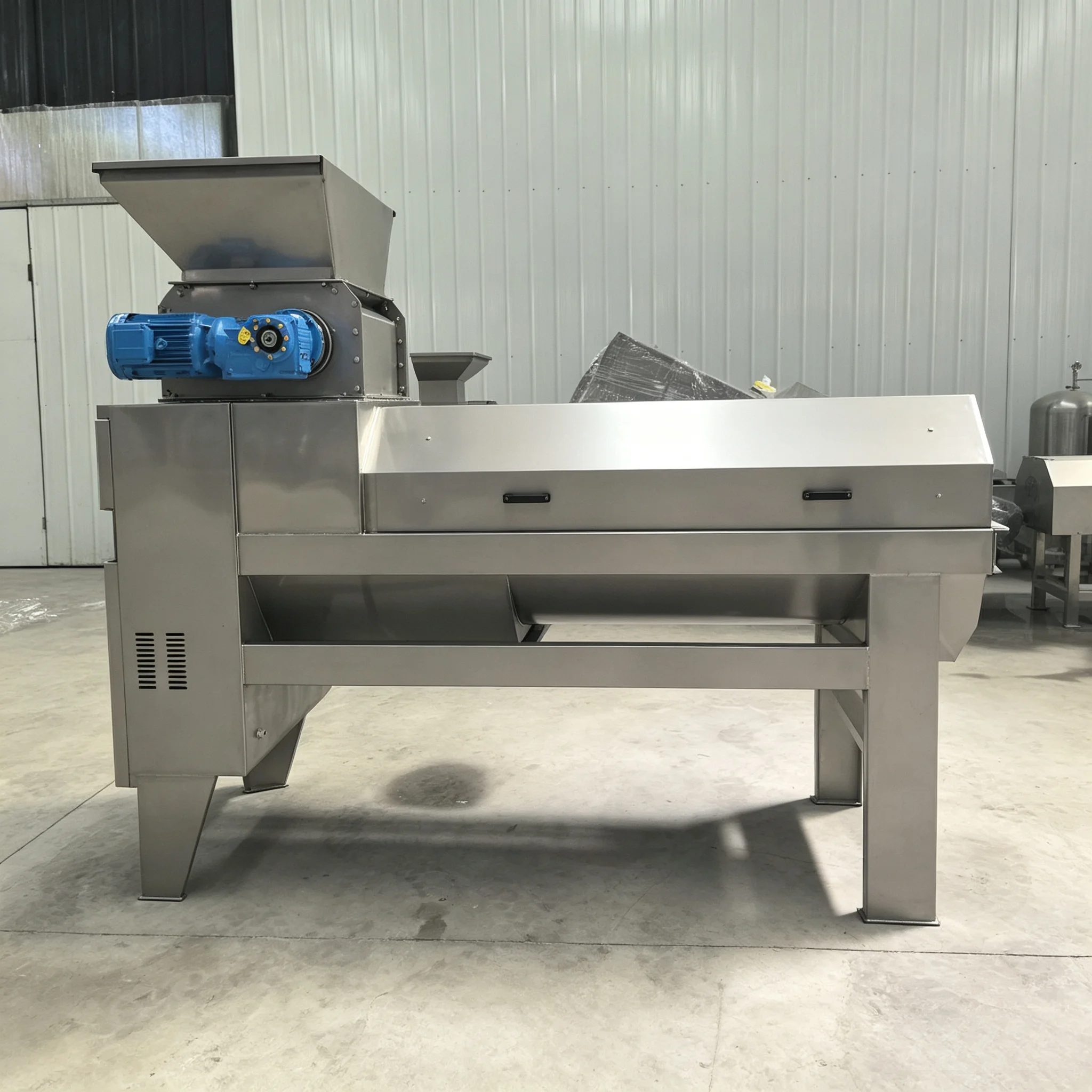 Factory Direct Price Pomegranate Seed Extractor Commercial Pomegranate Peeling and Separating Machine 2t/h Pomegranate Peeler