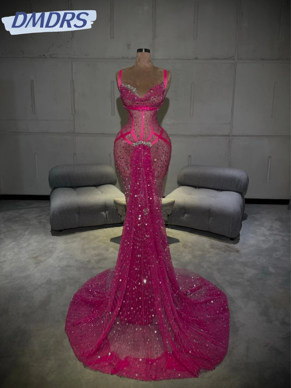 

Luxury Illusion Beaded Mermaid Long Evening Dress Sparkly Crystal Thin Straps Wedding Party Gown Customized Elegant Prom Dresses