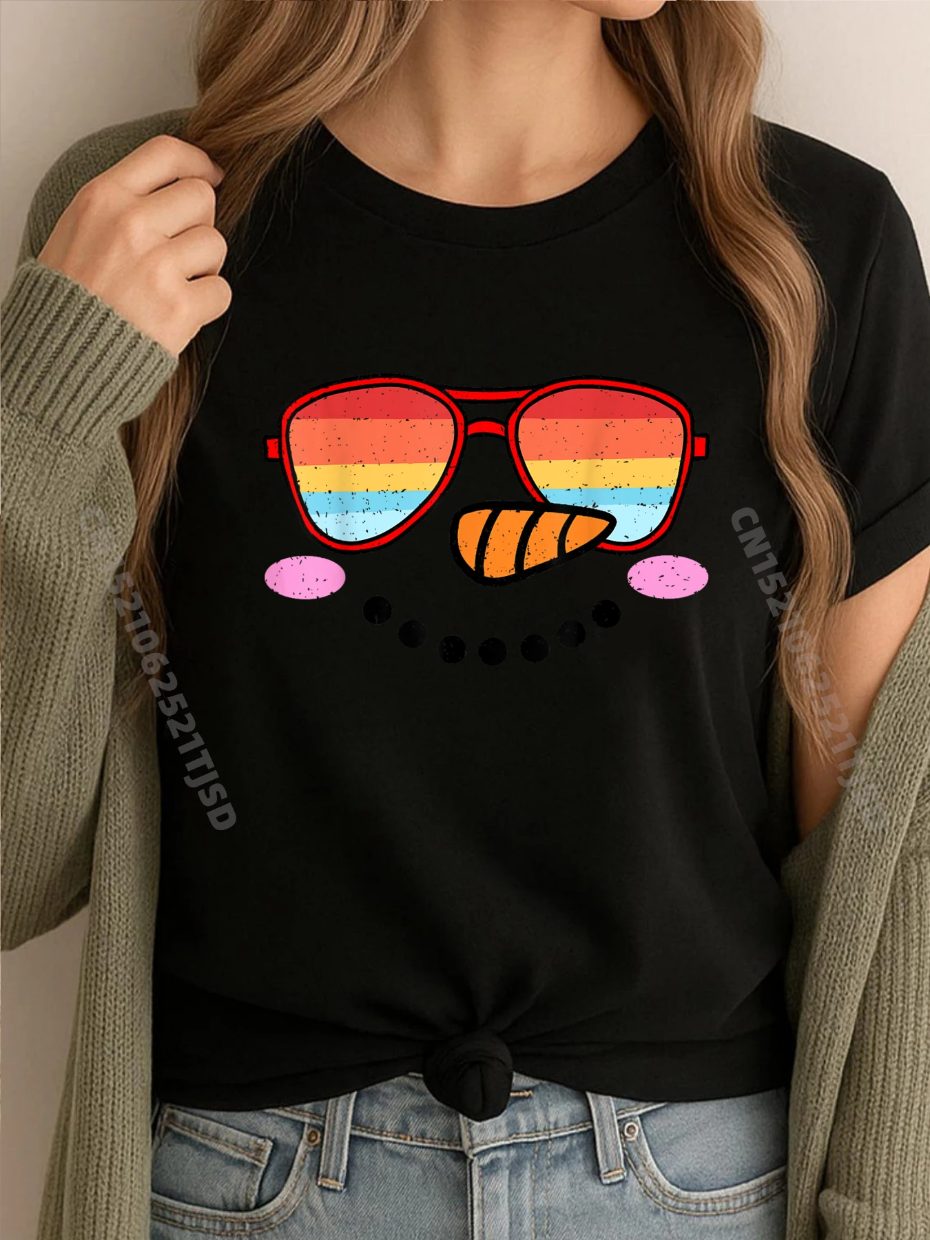 

Vintage Merry Christmas Cute Kawaii Snowman Sunglasses Plain Shirt Streetwear Woman