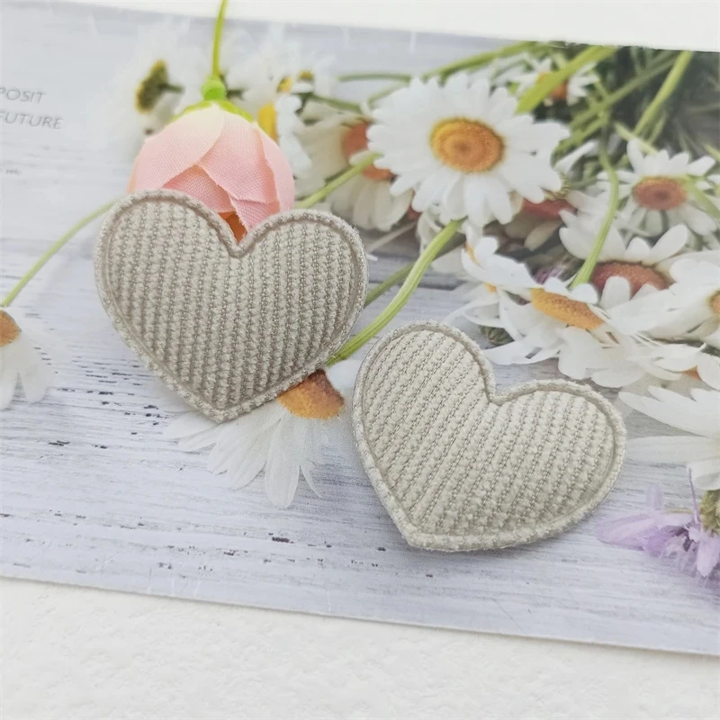 Gepolsterte Stoff-Herz-Applikationen für DIY-Hut-Kleidung, Leggings, Nähzubehör, Kopfbedeckungs-Dekor-Patches, 35 x 30 mm, 50 Stück/Lot – Detail 5