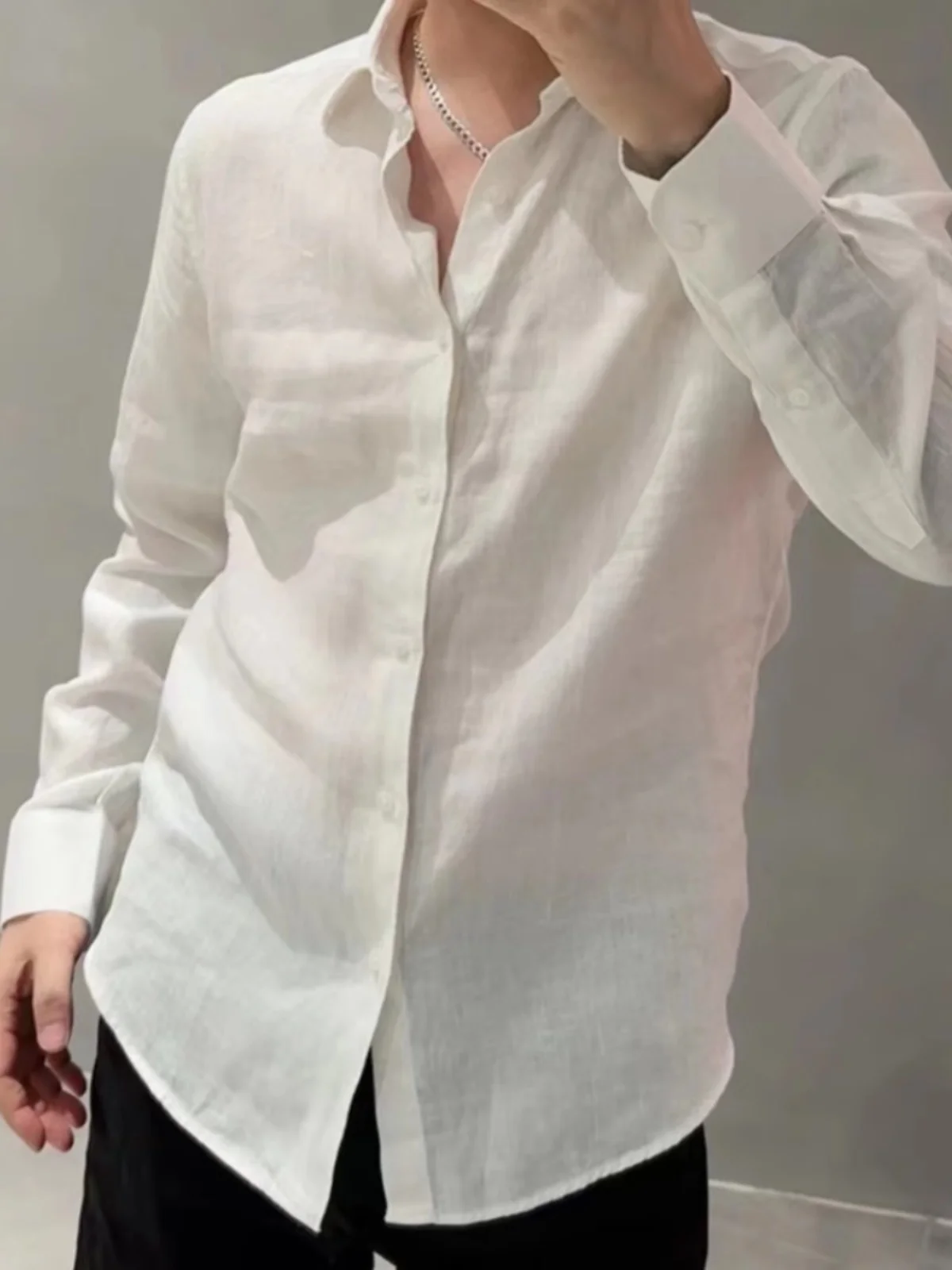 

Высококачественная льняная рубашка с длинным рукавом для мужчин, свободного кроя, летняя, модная, дышащая, легкая, классическая, на пуговицах