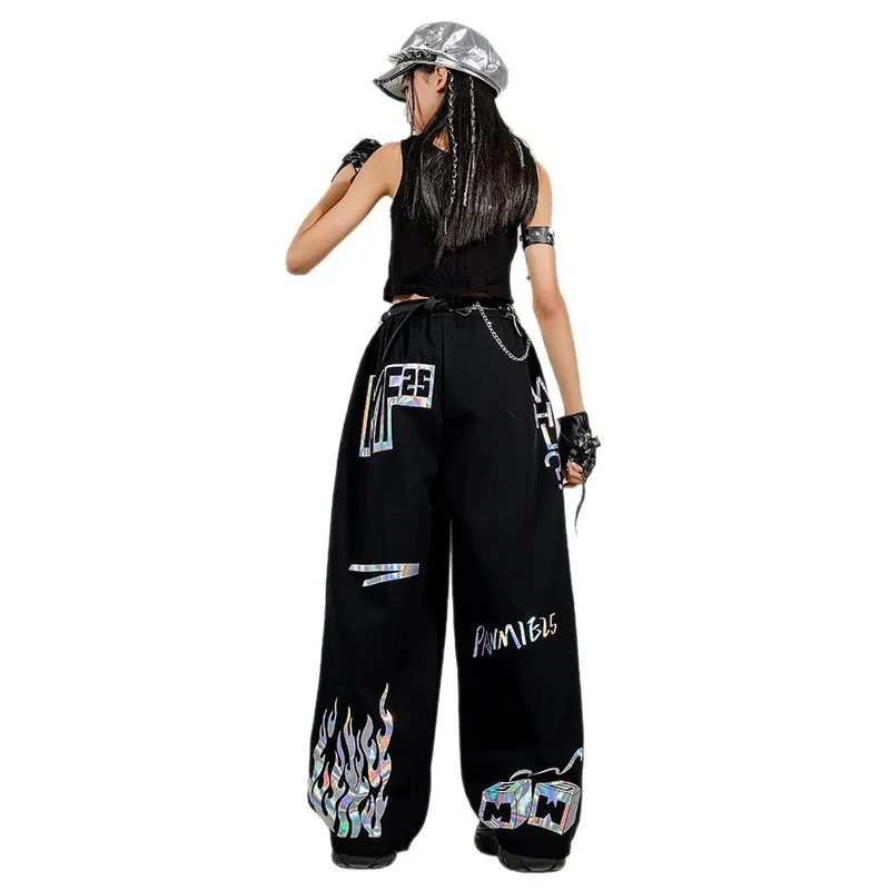 キッズK-POPヒップホップ服、ブラックリベットクロップタンクトップ、カジュアルワイド反射スウェットパンツ、女の子男の子ダンスウェアコスチューム服