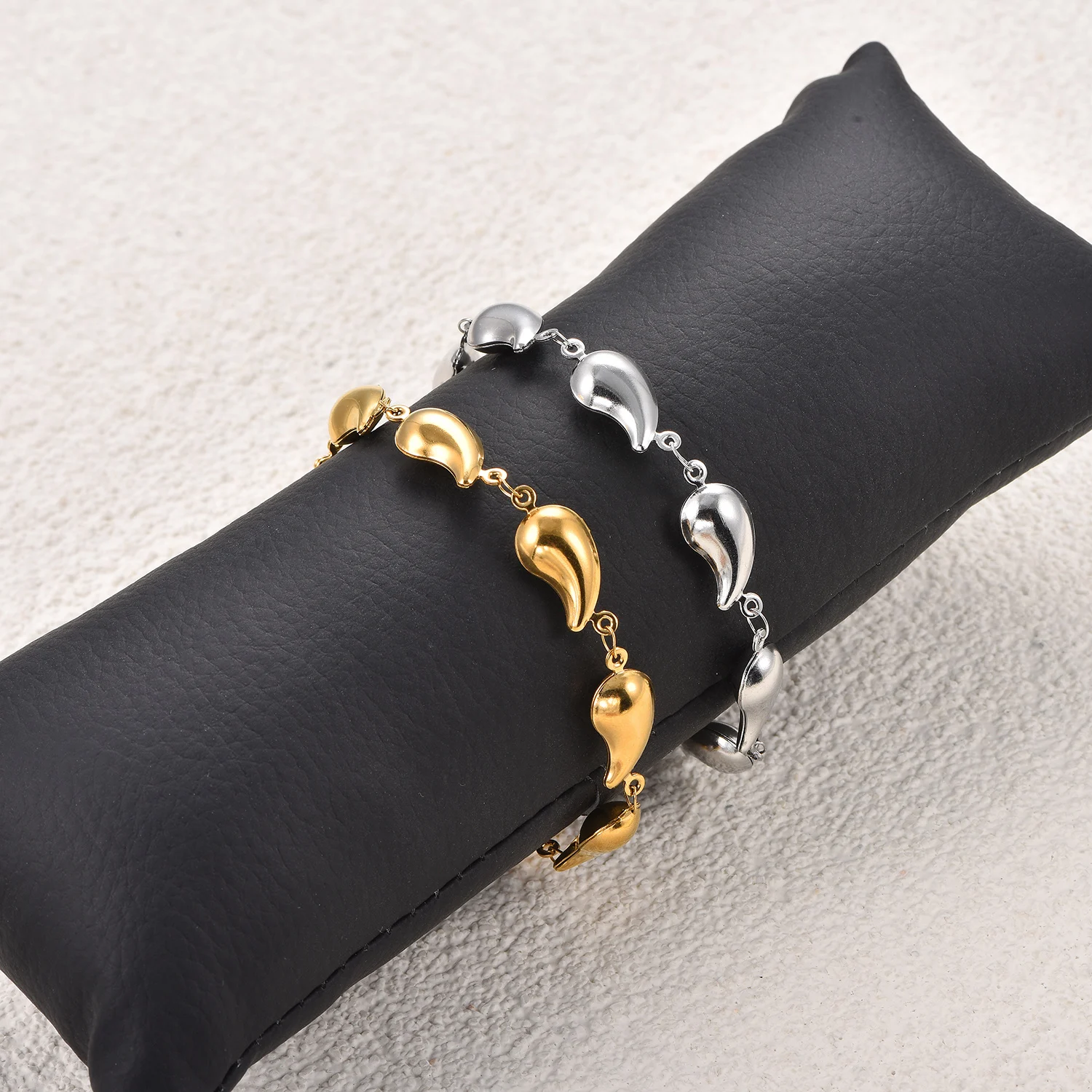 Neuer Trend Handketten-Fußkettchen aus Edelstahl, Goldfarben, Einfaches Wassertropfen-Design, Hohle Perlen-Armband-Schmuckzubehör für Mädchen und Frauen – Detail 6