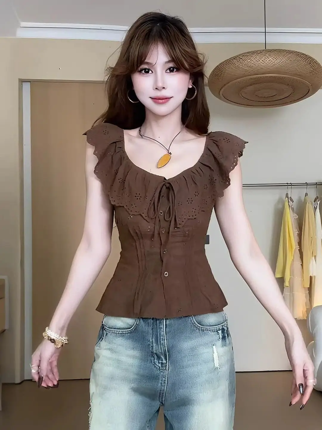 

Рубашка без рукавов с вышивкой во французском стиле, женская летняя модная рубашка с открытыми плечами, топ с короткими рукавами из смеси хлопка и полиэстера