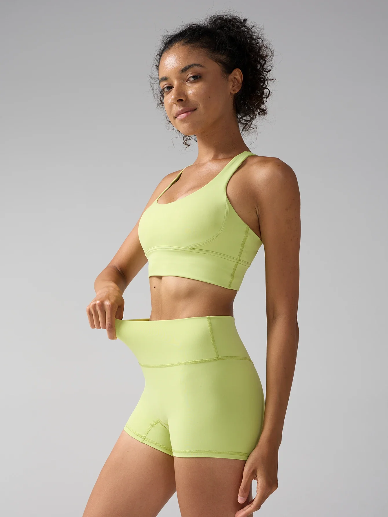Solid Color Women's 2-Piece Yoga Set High Strength Cross Back Yoga Vest High Waist Hip Lift Yoga Shorts Jog Workout Tracksuit