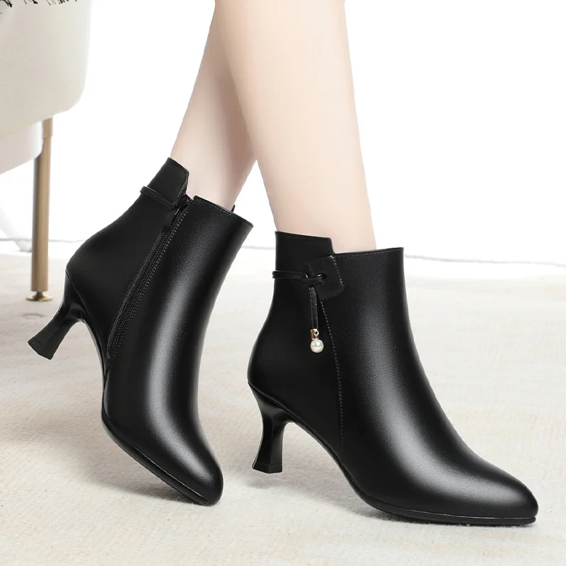 Winter Fashion Women Temperament Pointed Toe Stiletto Autumn Ankle Boots Zipper Casual Thin Soft Leather Boots