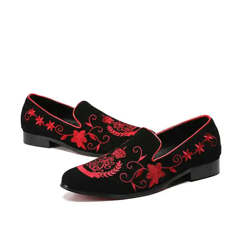 Luxury Wedding Shoes Handmade Embroidered Shoes Man Round Toe Flats Loafer Shoes Mail Slip On Shoes Men