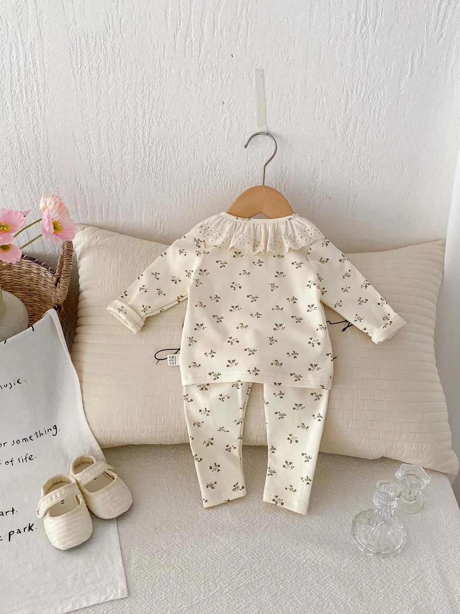 Ins Baby Spring and Autumn Children\'s Small Floral Baby suit Women\'s Lace Ruffle Collar Home Clothes 2 pces suit