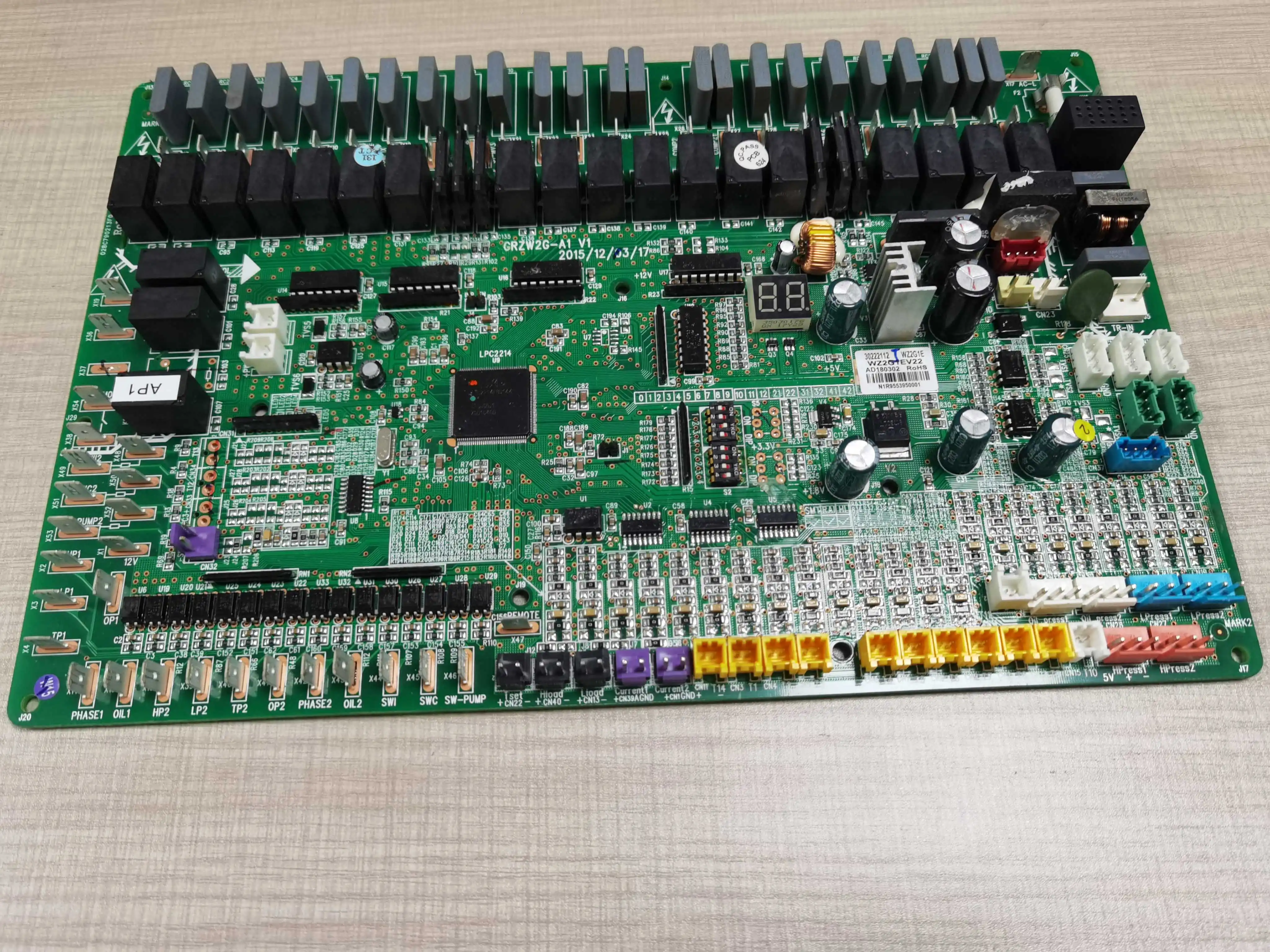 

Suitable for Gree water-cooled screw machine control circuit board 30222112 WZ2G1E 30222111