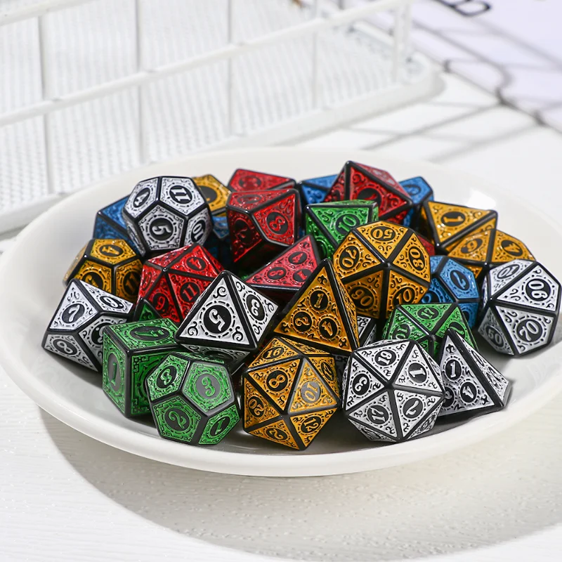 7PCS Antique Pattern Dice Polyhedron Multi-function Suitable For Family Friends Gathering Chess Game Group Entertainment