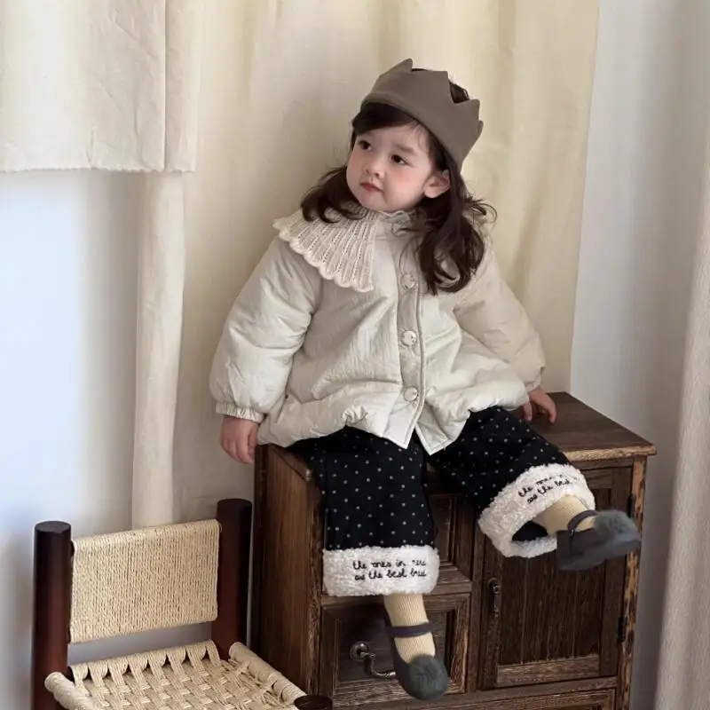 

Хлопковое стеганое пальто для девочек, новинка 2026 года, осень-зима, утепленное теплое пальто в корейском стиле для маленьких детей, повседневная модная уютная верхняя одежда