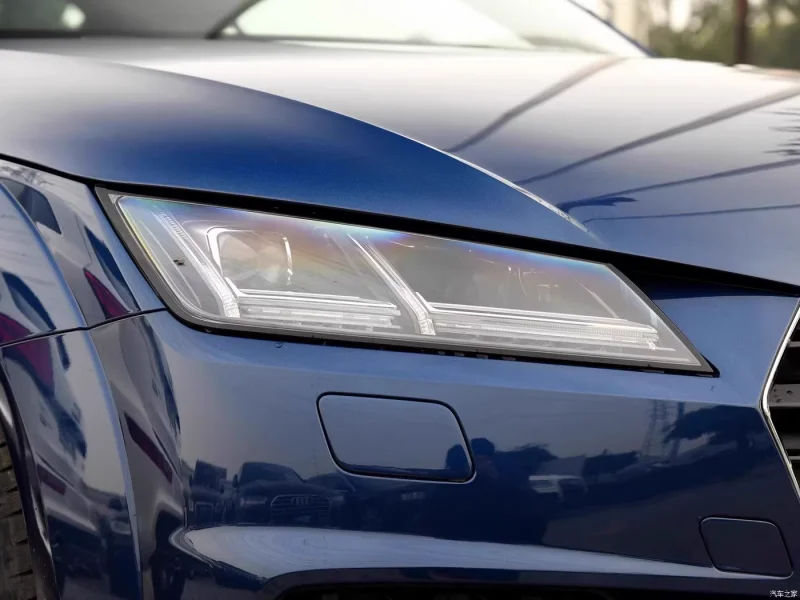 لأودي TT 2015 2016 2017 2018 2019 سيارة العلوي قذيفة غطاء المصباح كشافات عدسة المصباح الزجاج السيارات قذيفة