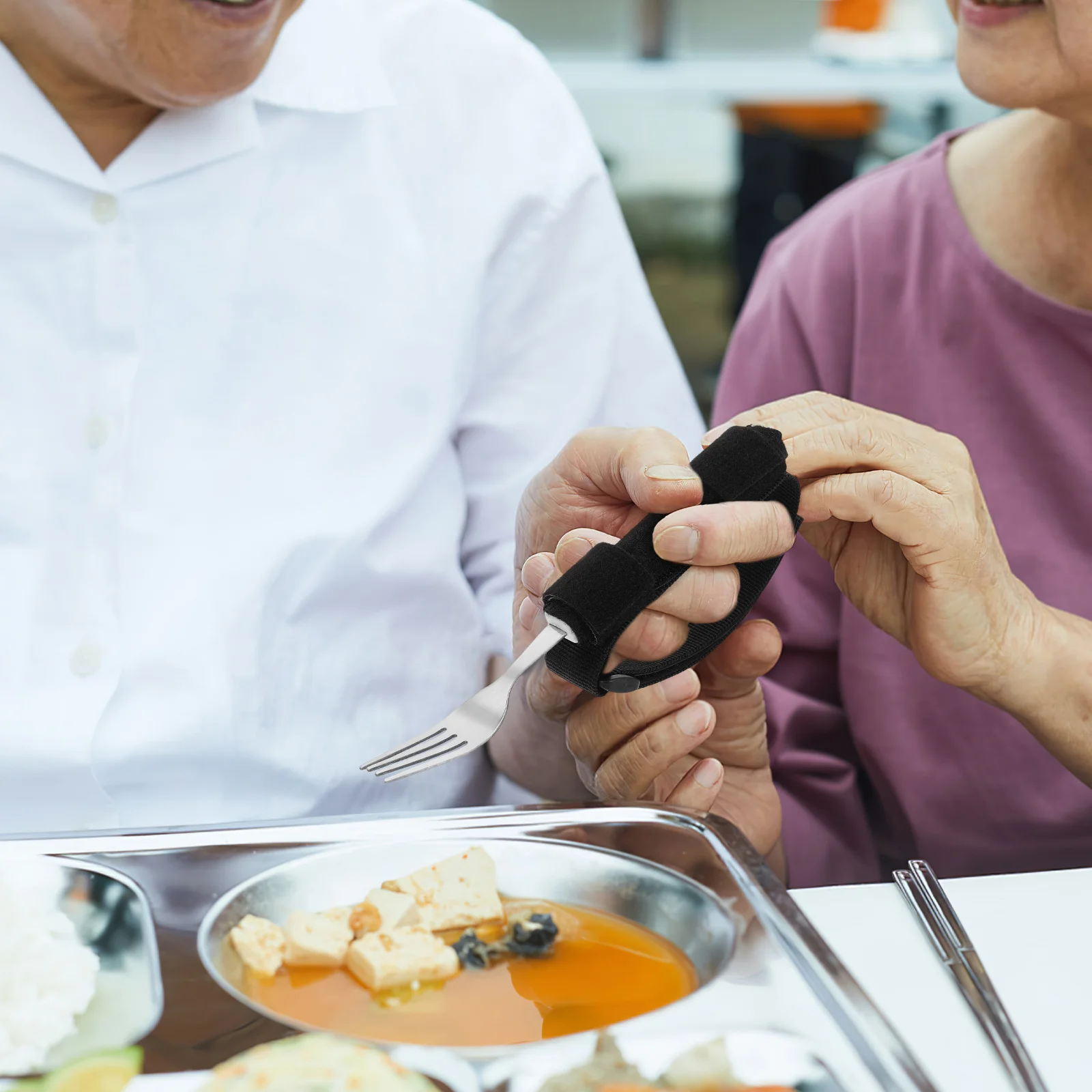 

Elderly Rehabilitation Utensils Set Adaptive Fork Weak Grip Support Universal Cuff For Hand Tremor Disabled Eating Aid