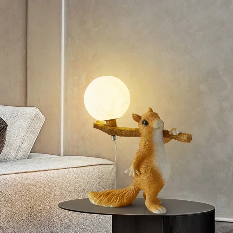 

Bedside Lamp Table Lamp Children Desk Lamps Nordic Modern Creative for Living Room Bedroom Cute Decoration Squirrel Cartoon LED