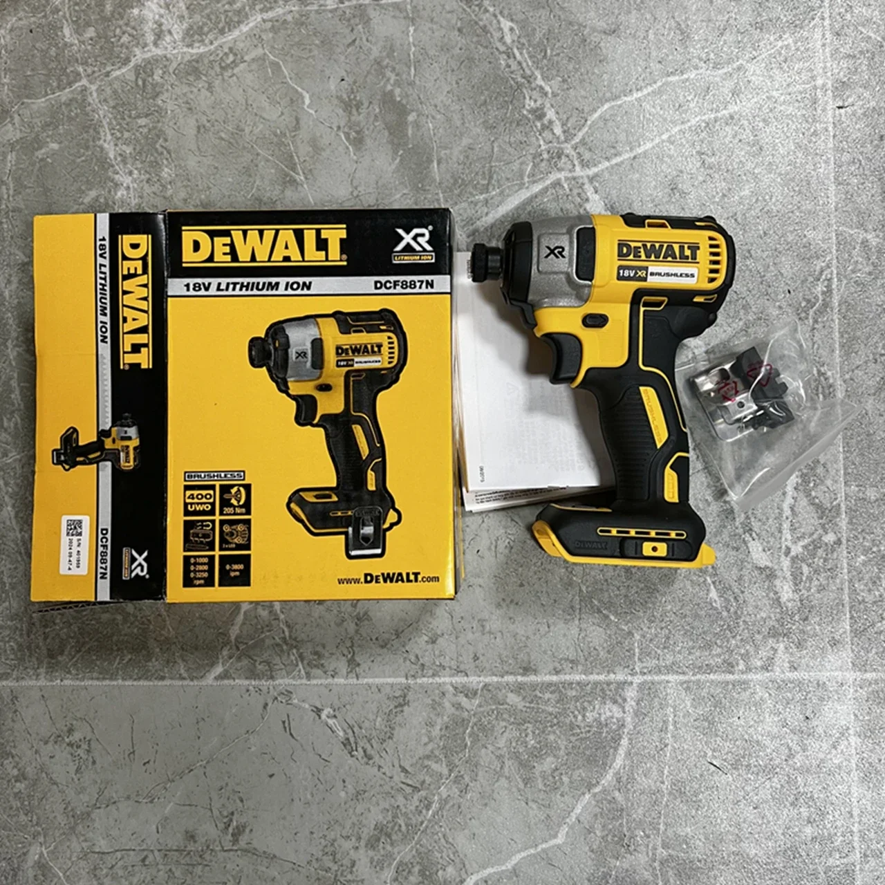 

Dewalt DCF887B 18 в 1/4 дюйма 3-скоростной беспроводной ударный инструмент только новый