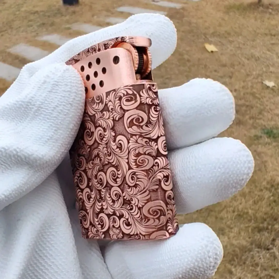 Classic Full Red Copper Kerosenes Lighters Hollowed Out With Exquisite Laser Patterned Fuel Oil Lighters