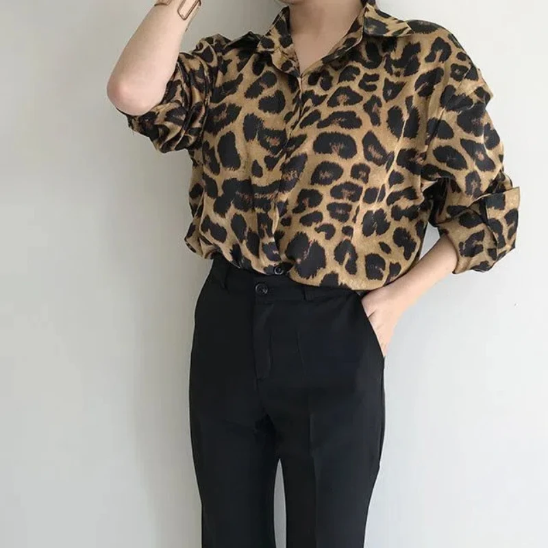 Fashion Artistic Retro Spring Summer New Blouses Women\'s Polo Collar Leopard Printed Loose Long Sleeve Single-breasted Shirts