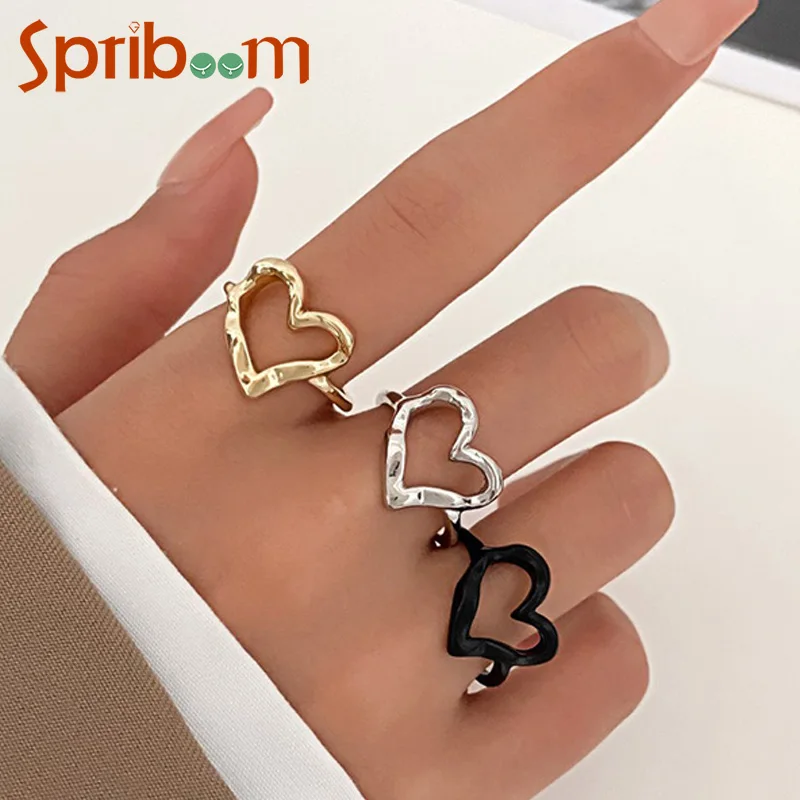 Hollow Love Heart Rings for Women Simple Alloy Index Finger Ring Gold Color Black Silver Colors Jewelry Party Female Accessories