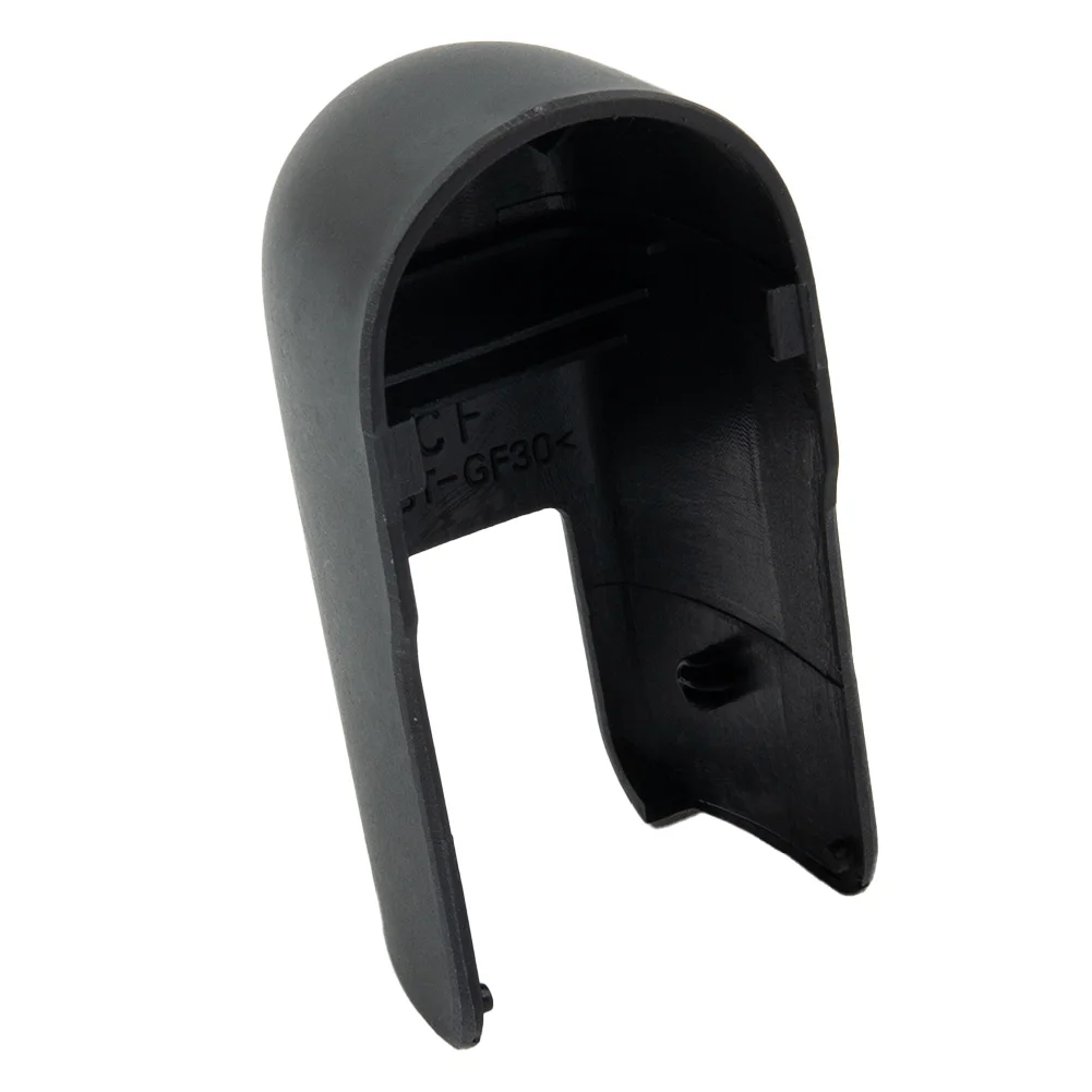 Material:ABS  Color: Black   OE  Part Number : 8253A133  Interchange Part Number:8253 A133  Placement On Vehicle: Rear