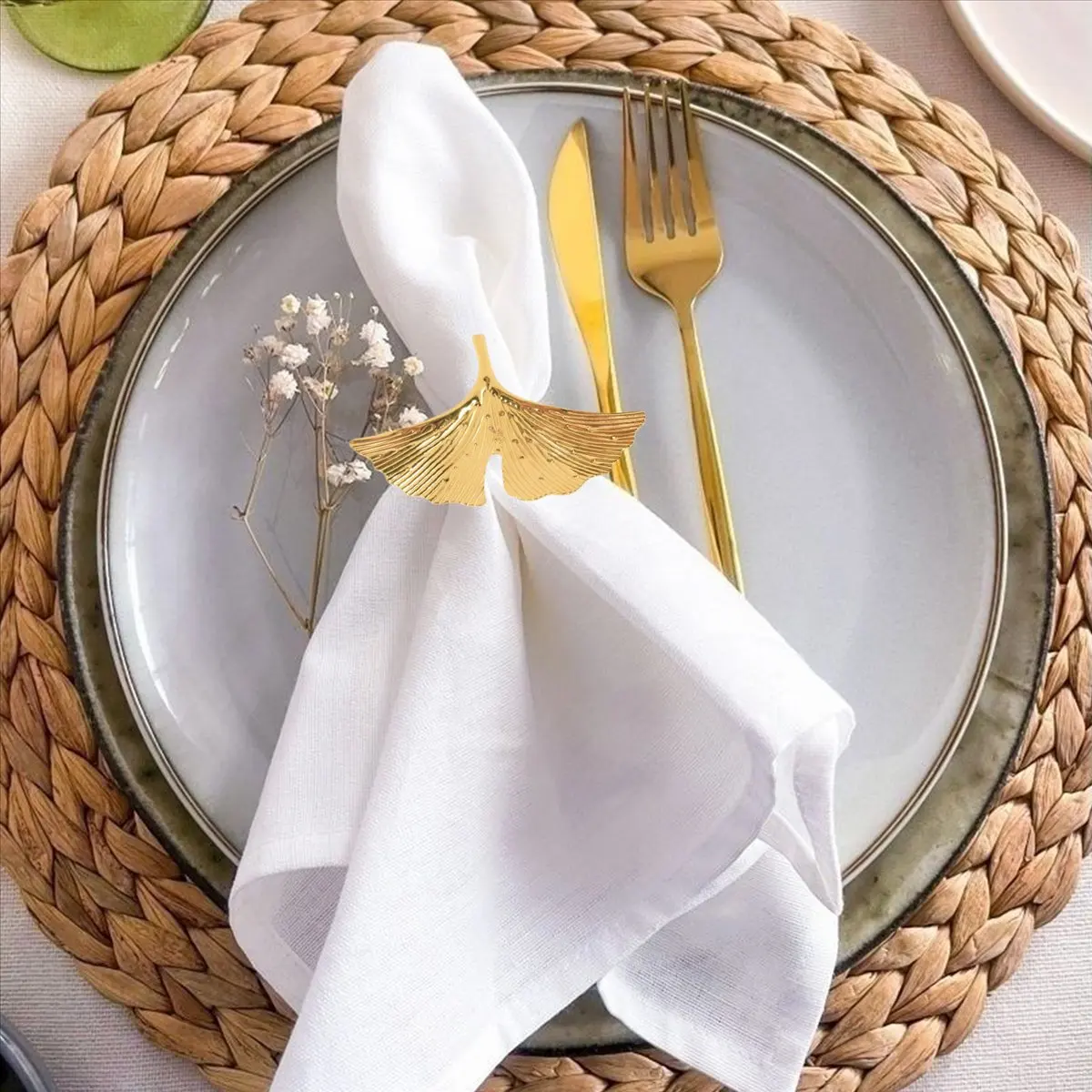 LNHF Napkin Rings Set of 6,Ginkgo Leaf Napkin Rings Wedding Gold Napkin Buckle for Thanksgiving Table Decoration