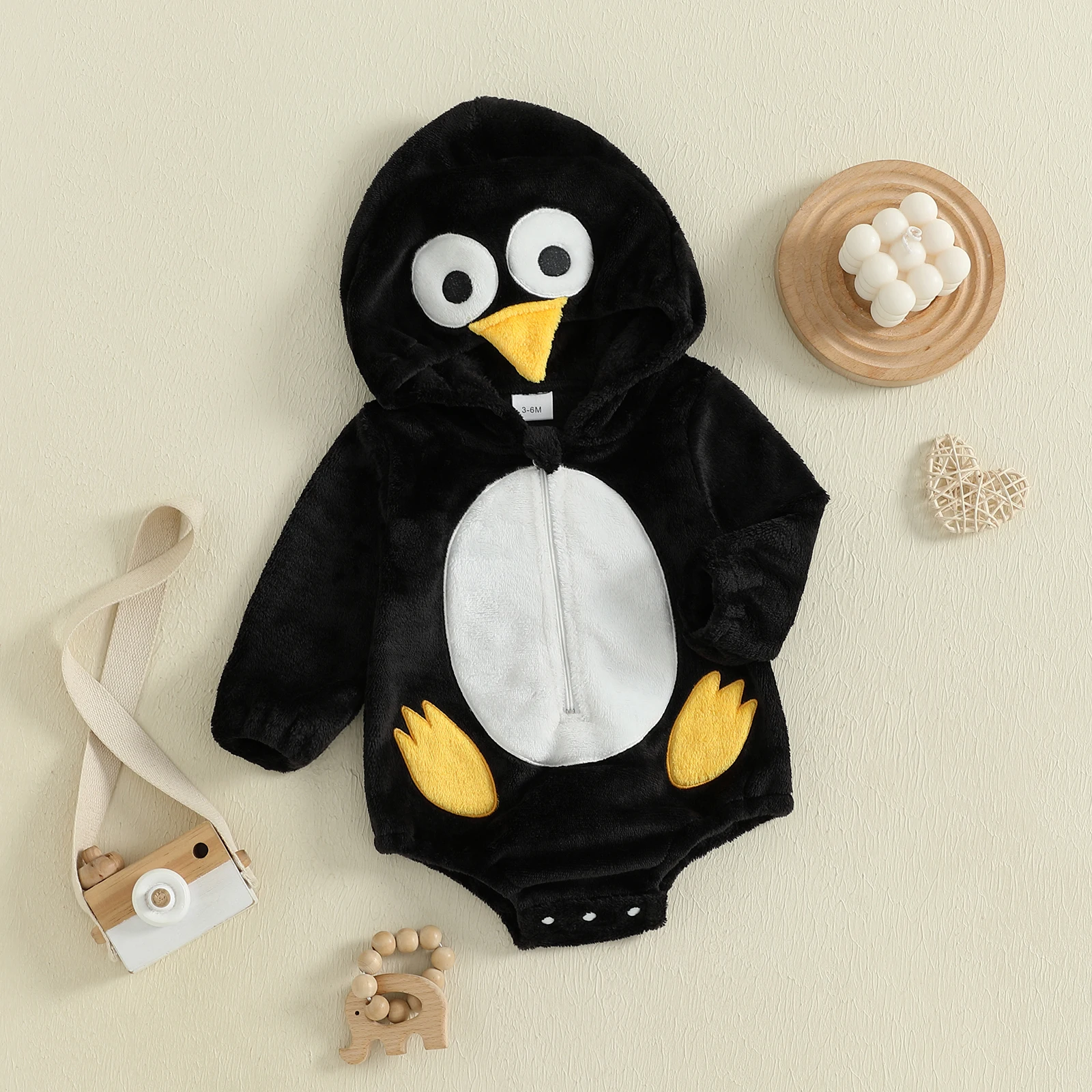 

Tregren Infant Baby Halloween Costume Romper with Stockings 2Pcs Set Cute Zip Up Hooded Cow/Penguin/Monster Newborn Bodysuits