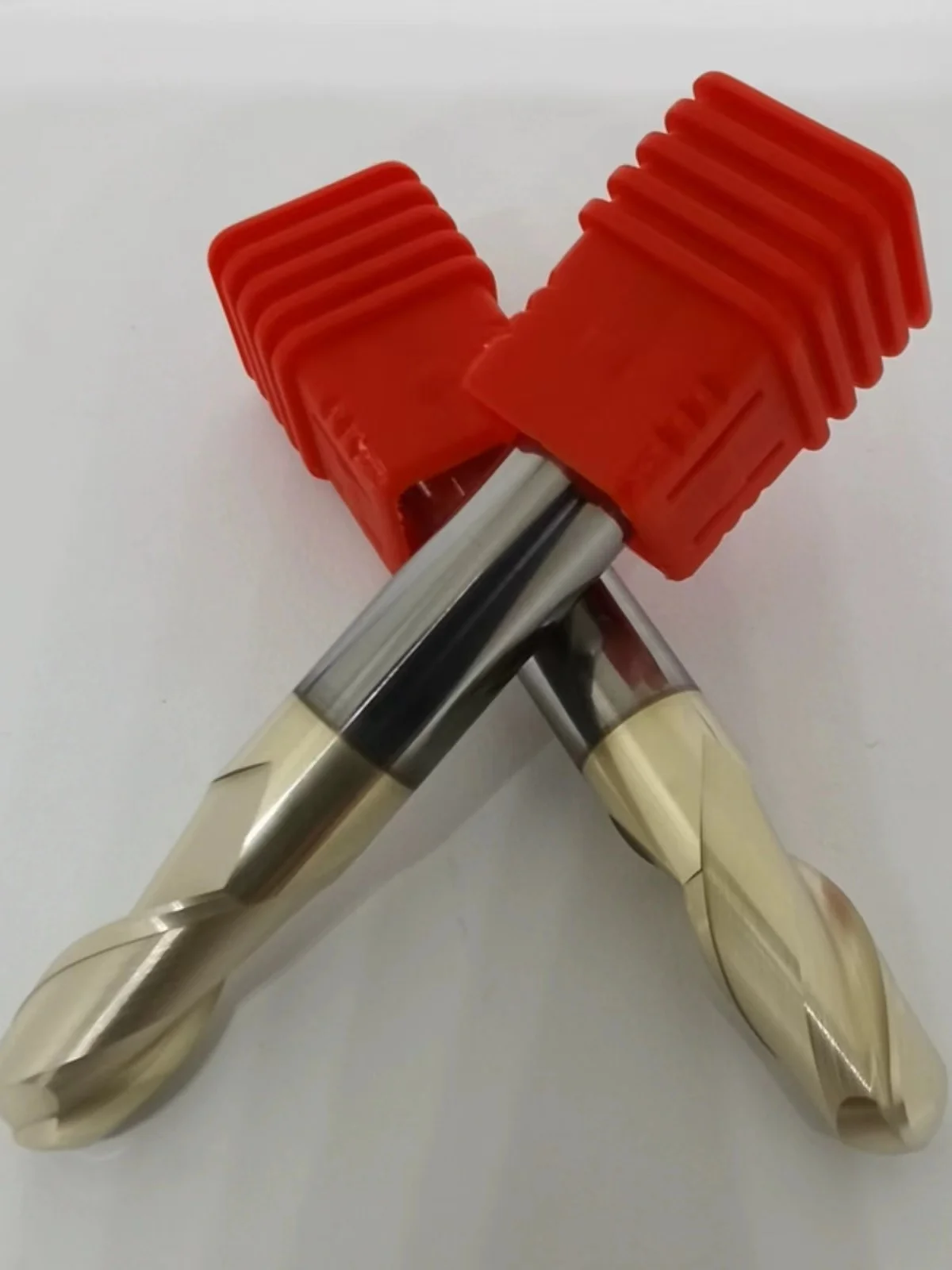 Bola Nose End Mills para o aço, carboneto de tungstênio cortador, Gold Coating, CNC Machine, Milling Tool, 2 Flauta Ferramentas, HRC70, R0.5-R8