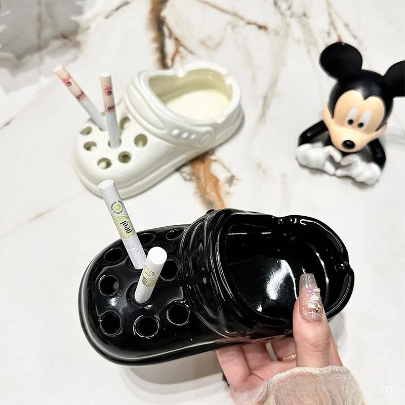 Creative Clogs Ceramic Cigarette Ashtray, Cute Tabletop Portable Smokeless AshTray for Indoor Office Cool Cigar Ashtray