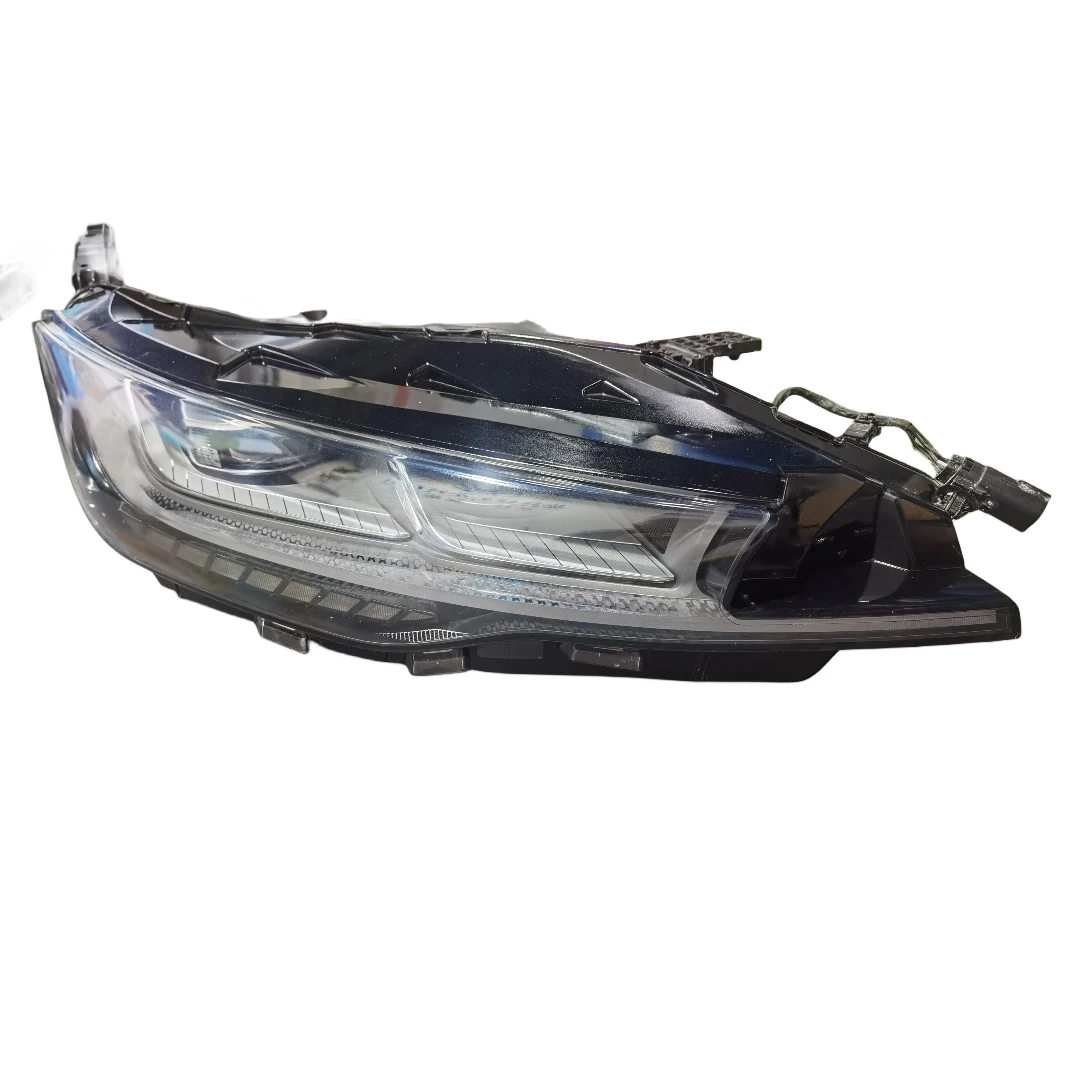 Used Original Parts For The Front Passenger Seat of The Lincoln z Peadlamp