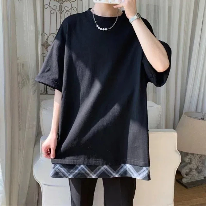 Summer New Fake Two Pieces Patchwork Plaid Tops Short Sleeve Loose Solid Color Youth Trend T Shirts Fashion Casual Men Clothing