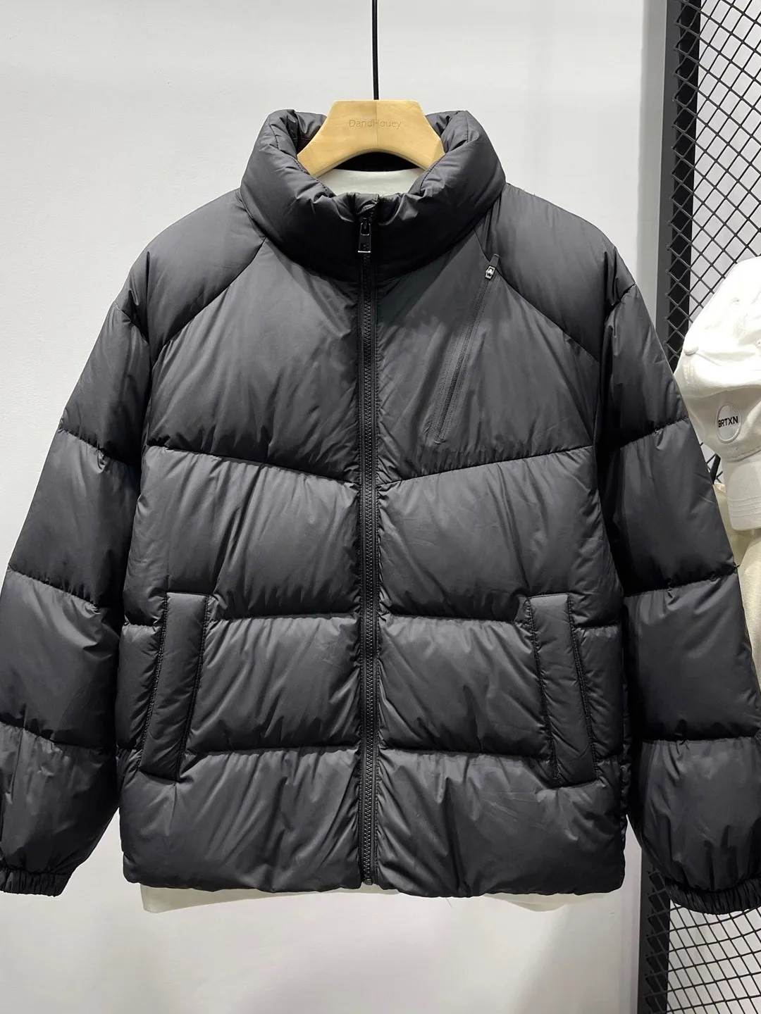 

Large Size Simple Color 90 White Du down Stand Collar Men's Winter Faion Brand Cold Proof Warm Loose Versatile Jaet