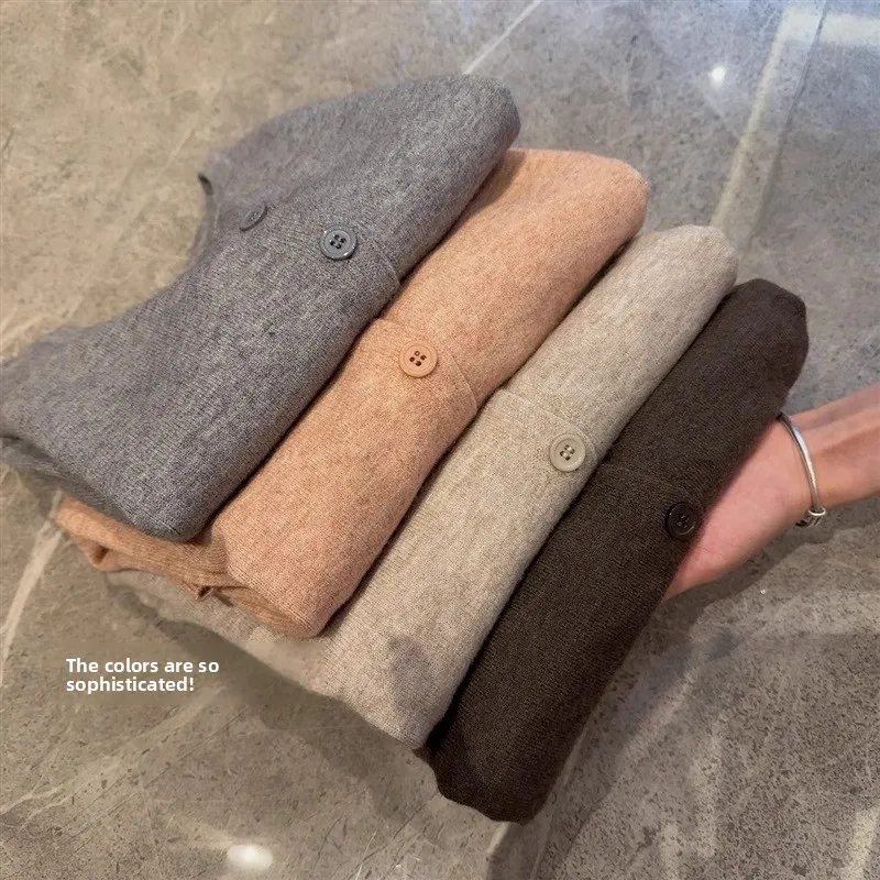 Cardigan lavorato a maglia in lana sottile morbida e delicata sulla pelle Versione coreana da donna V-Ne Maglione allentato per capispalla Jaet Top