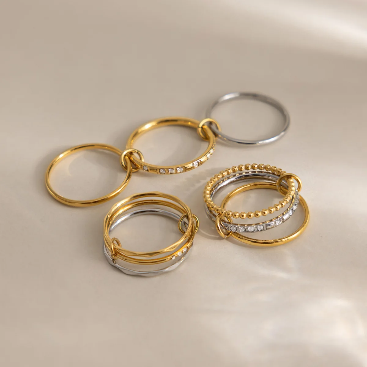 Stainless Steel Two-tone Mix Color Three Layer Circular Knuckle Ring for Women Sleek 18K Gold Plated Zircon Rings Punk Jewelry