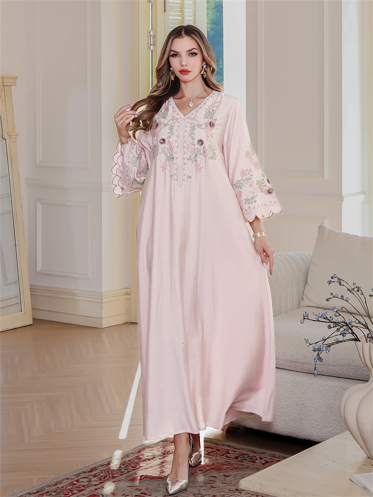 

Middle Eastern Women's Dress, Dubai Embroidered Robe, Muslim Long Dress