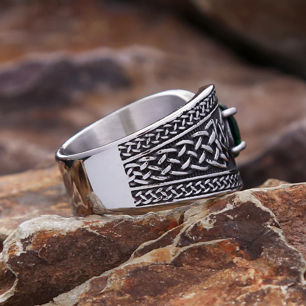 New Design Creative Stainless Steel Green Stone Ring For Men Women Fashion Vintage Viking Celtic Knot Rings Amulet Jewelry Gifts