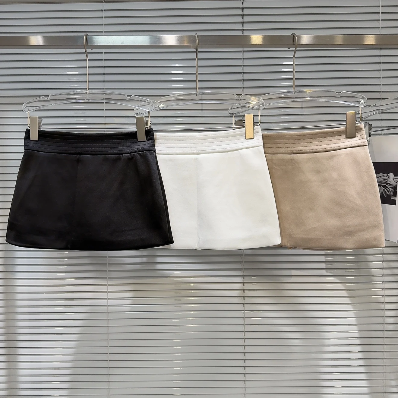 

Модная однотонная юбка трапециевидной формы с широкой талией, женская юбка f Body, простое осеннее новое поступление для девочек