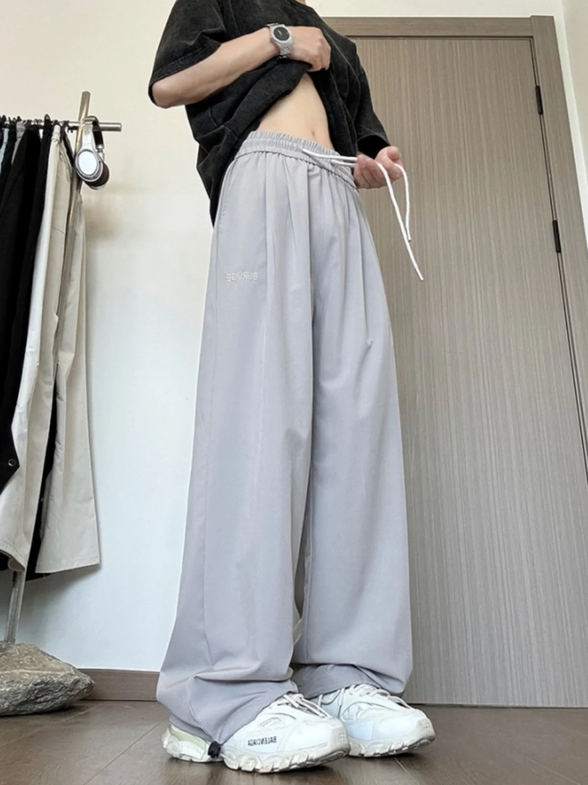 

Summer Thin Ice Silk Men's Loose BF Lazy Sle Wide Leg Casual Pants Trendy Brand Straight Tube Elastic Waist Cargo Pants