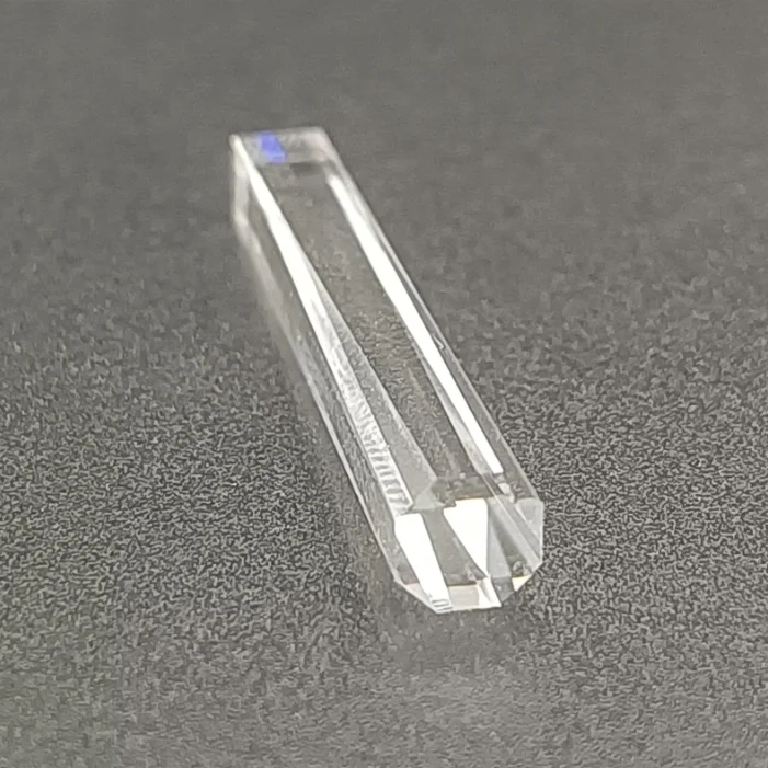 

Small Size Multi-shaped N-BK7 Octagonal Light Pipe Rods
