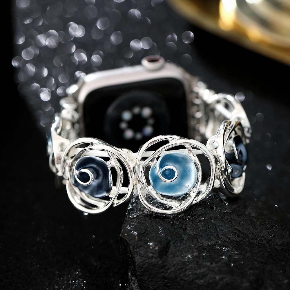 Cinturino con fiore rosa cavo per Apple Watch Ultra 49mm 38 40 41 42 44 45mm Bracciale elastico da donna per iWatch 9 8 7 SE 6 5 4 3