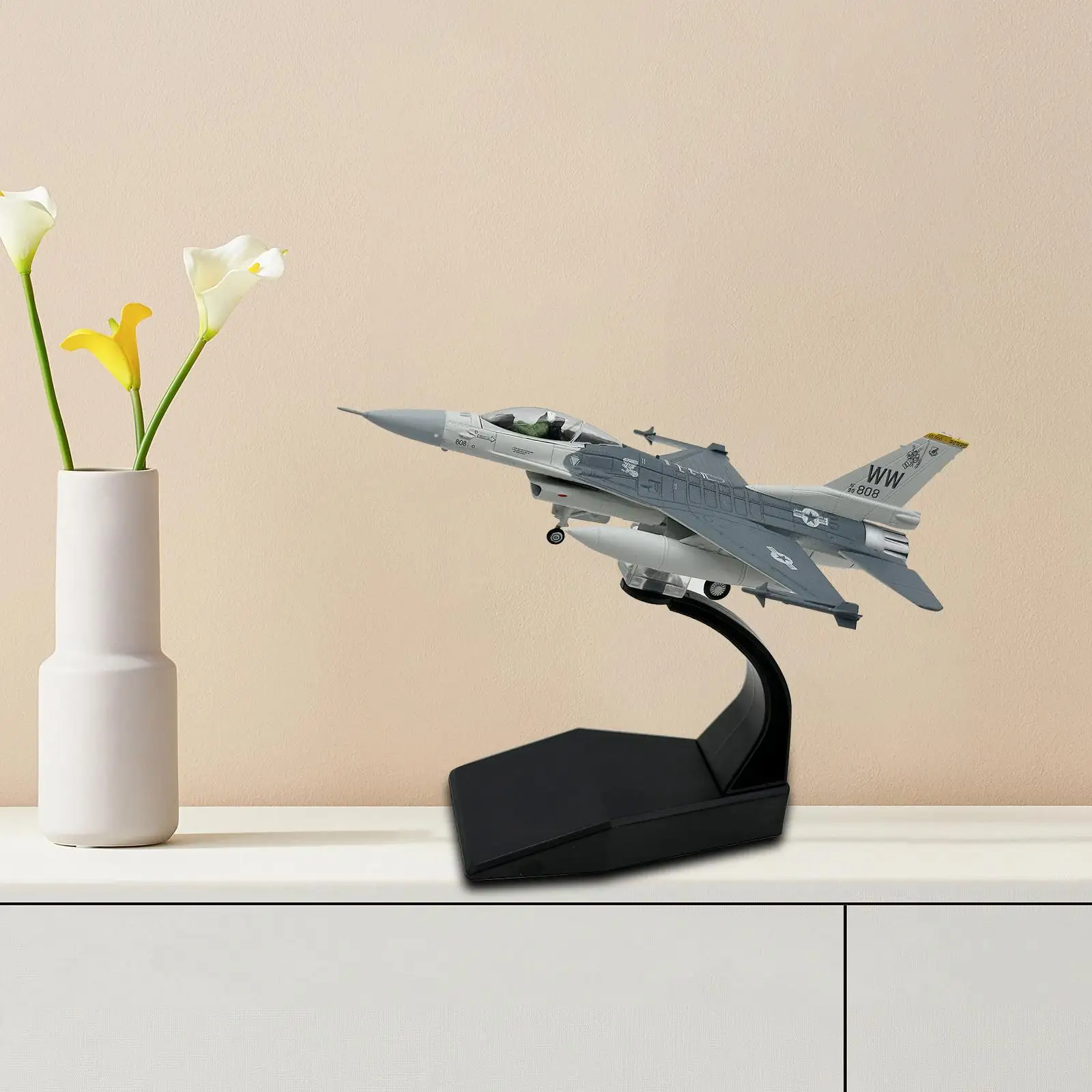 Avion de html F16C Moulé Sous Pression avec Base pour TV, Jouet pour Enfant, 1/100