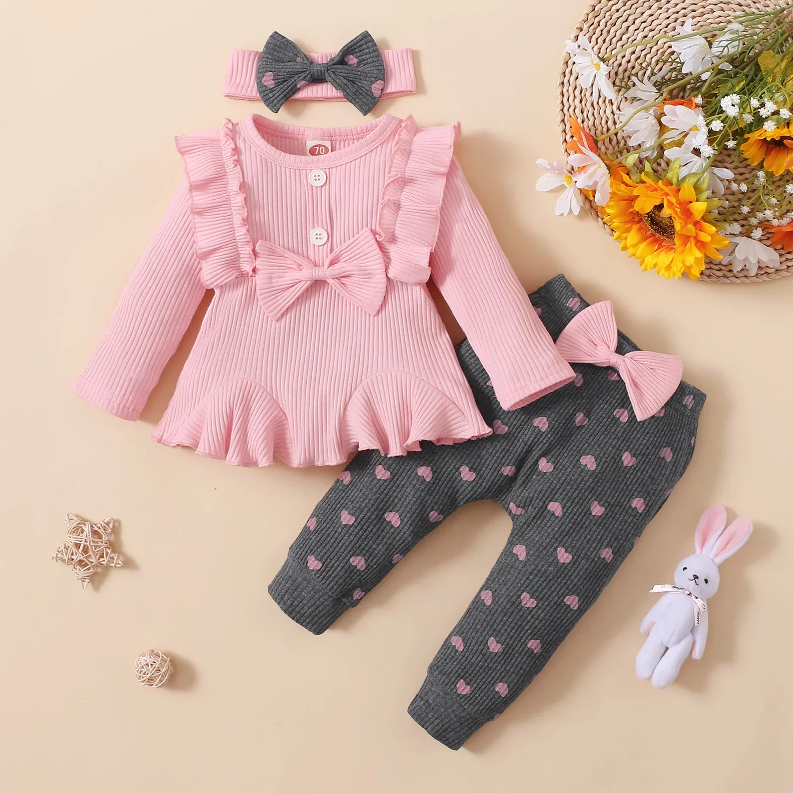 Newborn Baby Girls Clothes Set Pink Toddler Ruffle Tops Heart Print Bow Trousers Princess Casual Infant Outfits Clothes Suit