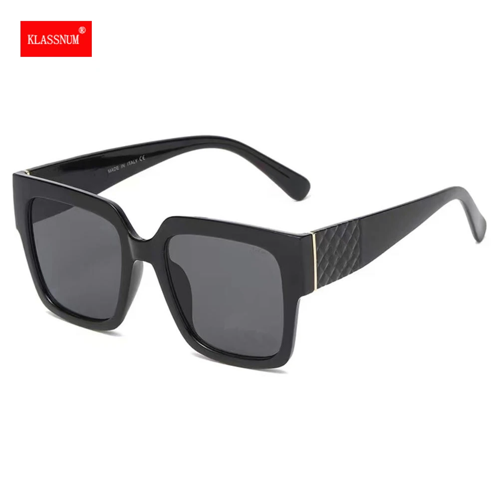 2023 المتضخم مربع النظارات الشمسية النساء Vintage إطار كبير مكافحة UV400 نظارات الشمس الرجال ظلال الموضة مع النقش نظارات الساقين