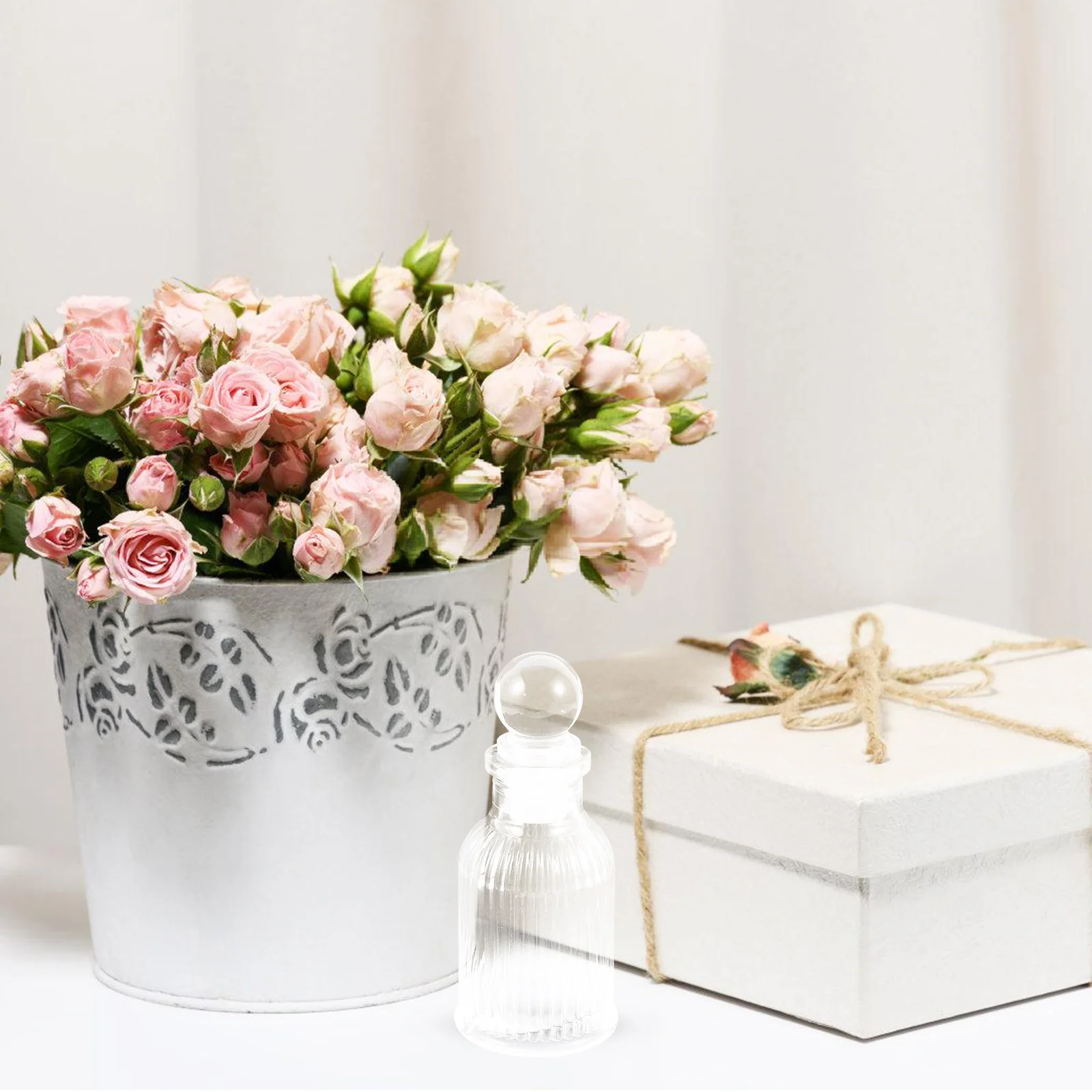 

12Pcs Glass Holy Water Bottles Clear 50ml Refillable Christian Baptism Church Wedding Catholic Communion Cross Blessing Vessels