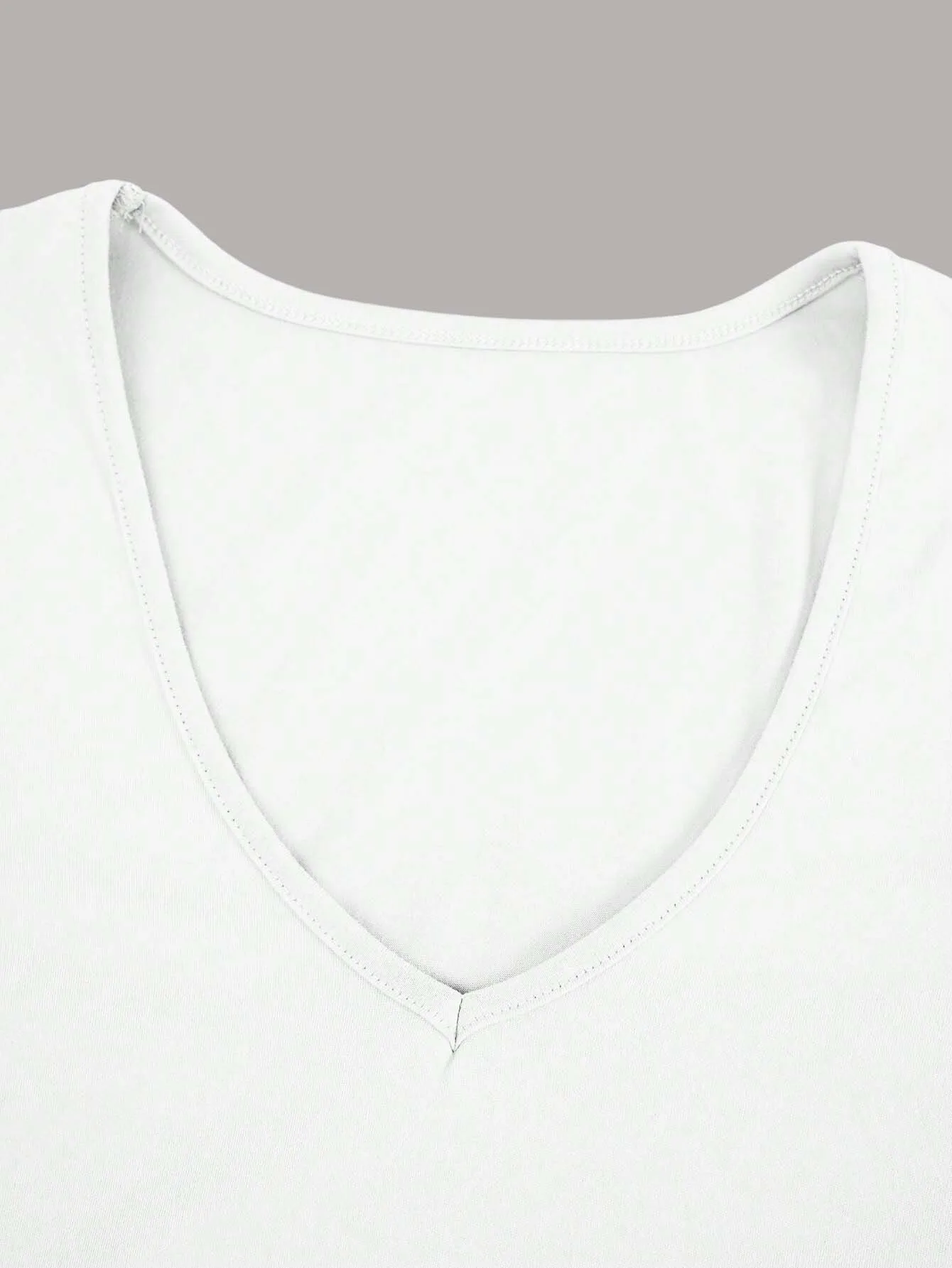 

2-piece set of slim long-sleeved V-neck autumn and winter bottoming women's tops T-shirts