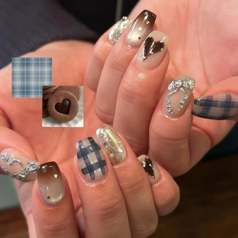 24PCS Short Square False Nails Blue Brown Plaid Fake Nails Shiny Silver Heart Star Bow Press on Nails Sweet Cool Coffin Ins Tips