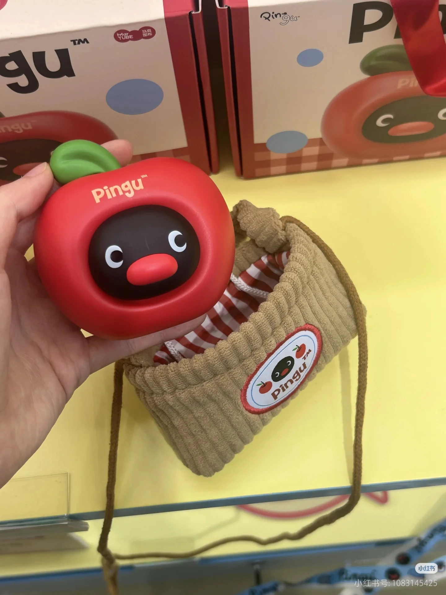 Scaldamani ricaricabili USB a forma di mela Pingu carino Regalo portatile Kawaii per accessori cosplay anime di compleanno per ragazze